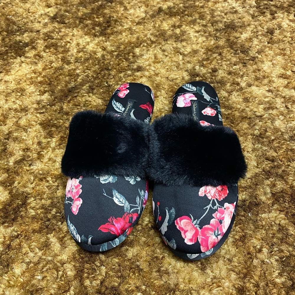Victoria’s Secret Slipper